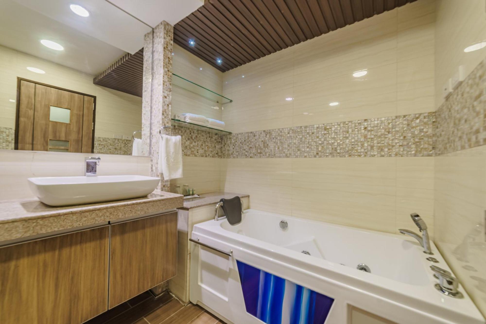 Robertson Hotel Naga  Luaran gambar