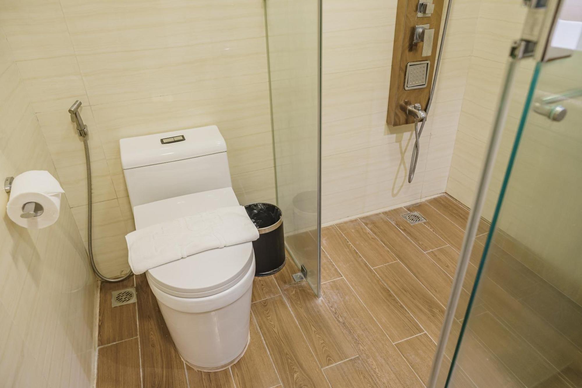 Robertson Hotel Naga  Luaran gambar