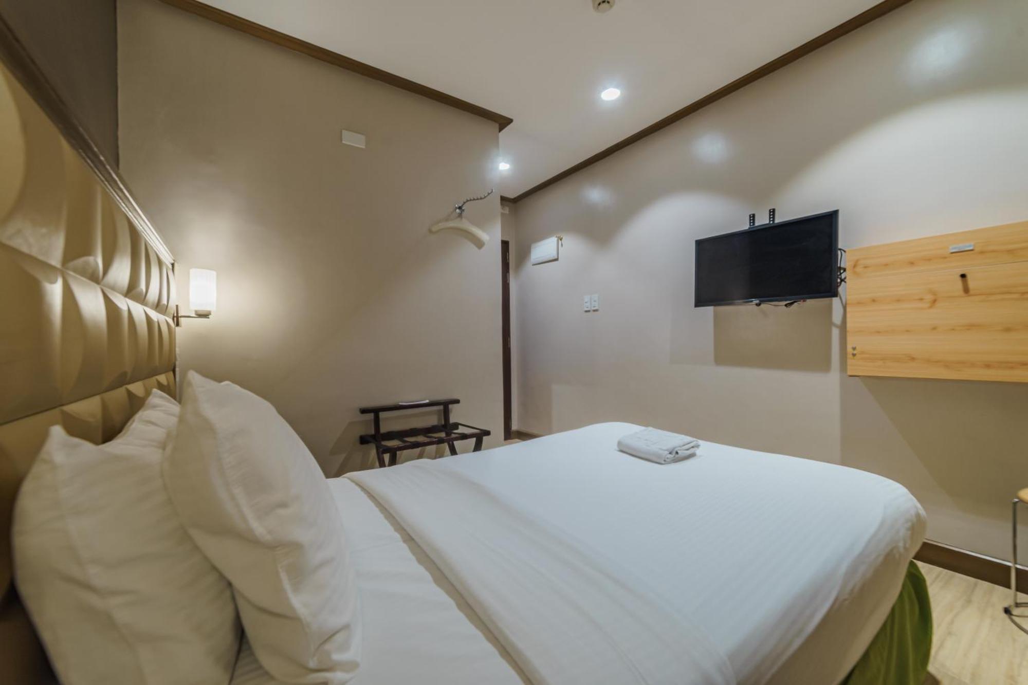 Robertson Hotel Naga  Luaran gambar