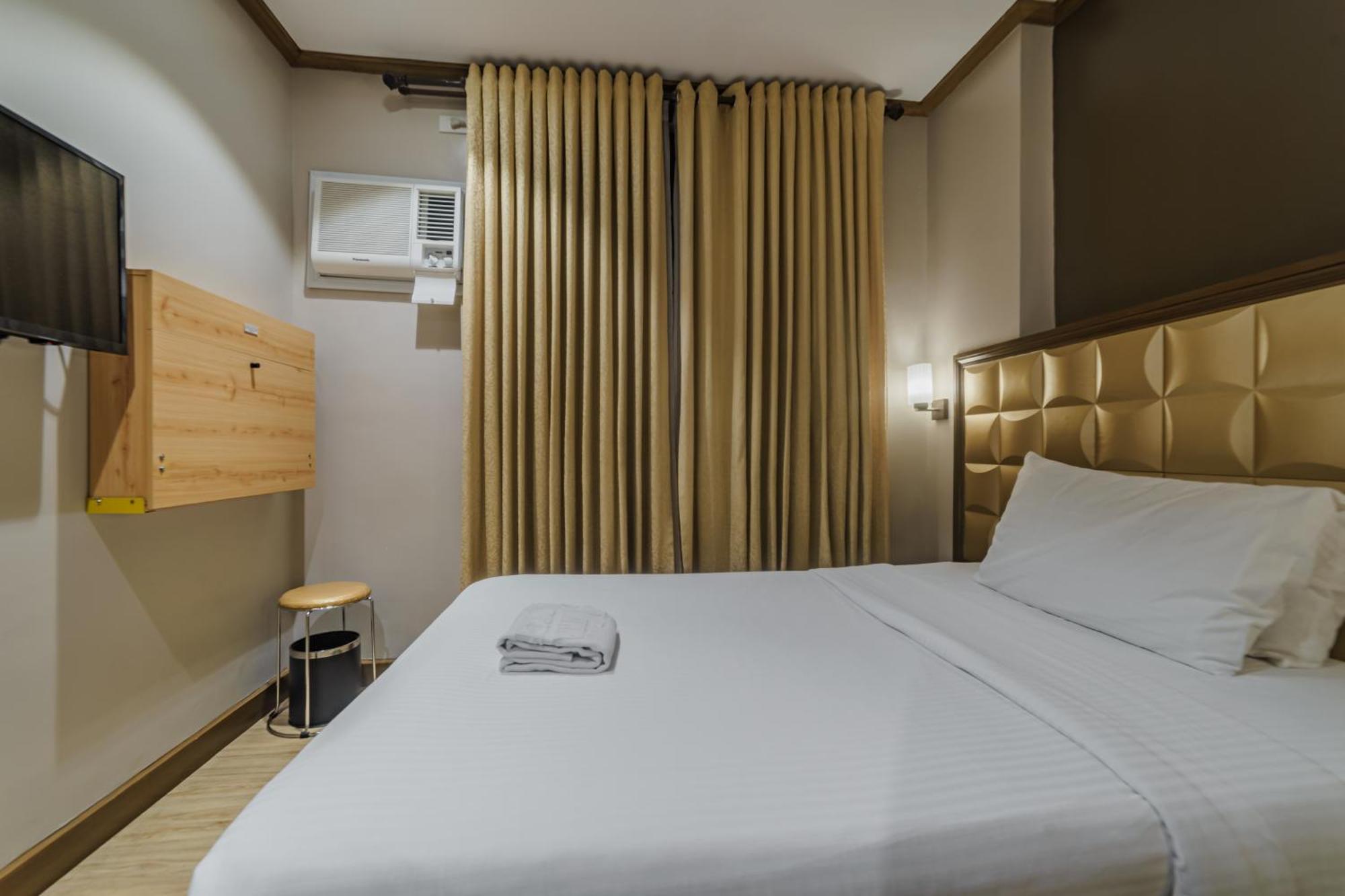 Robertson Hotel Naga  Luaran gambar