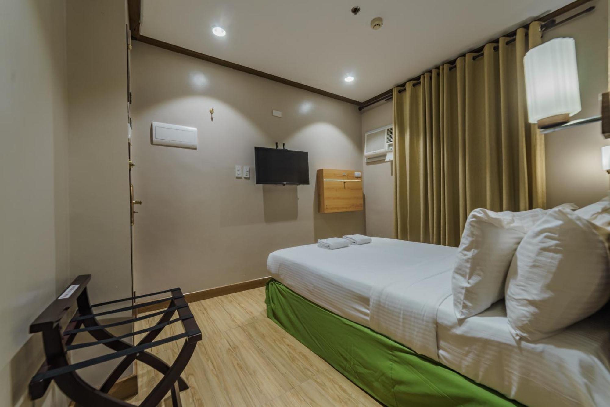 Robertson Hotel Naga  Luaran gambar
