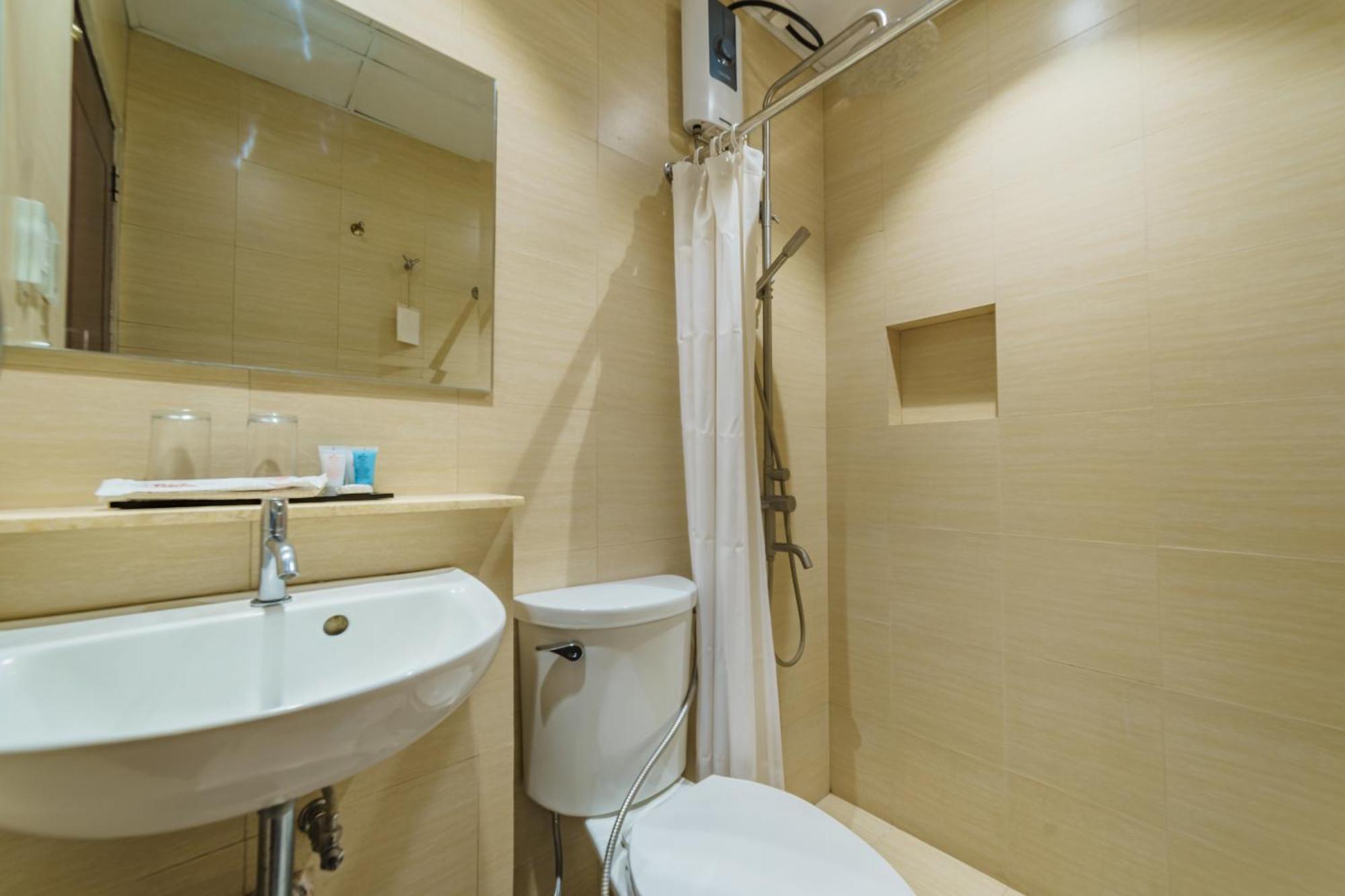 Robertson Hotel Naga  Luaran gambar