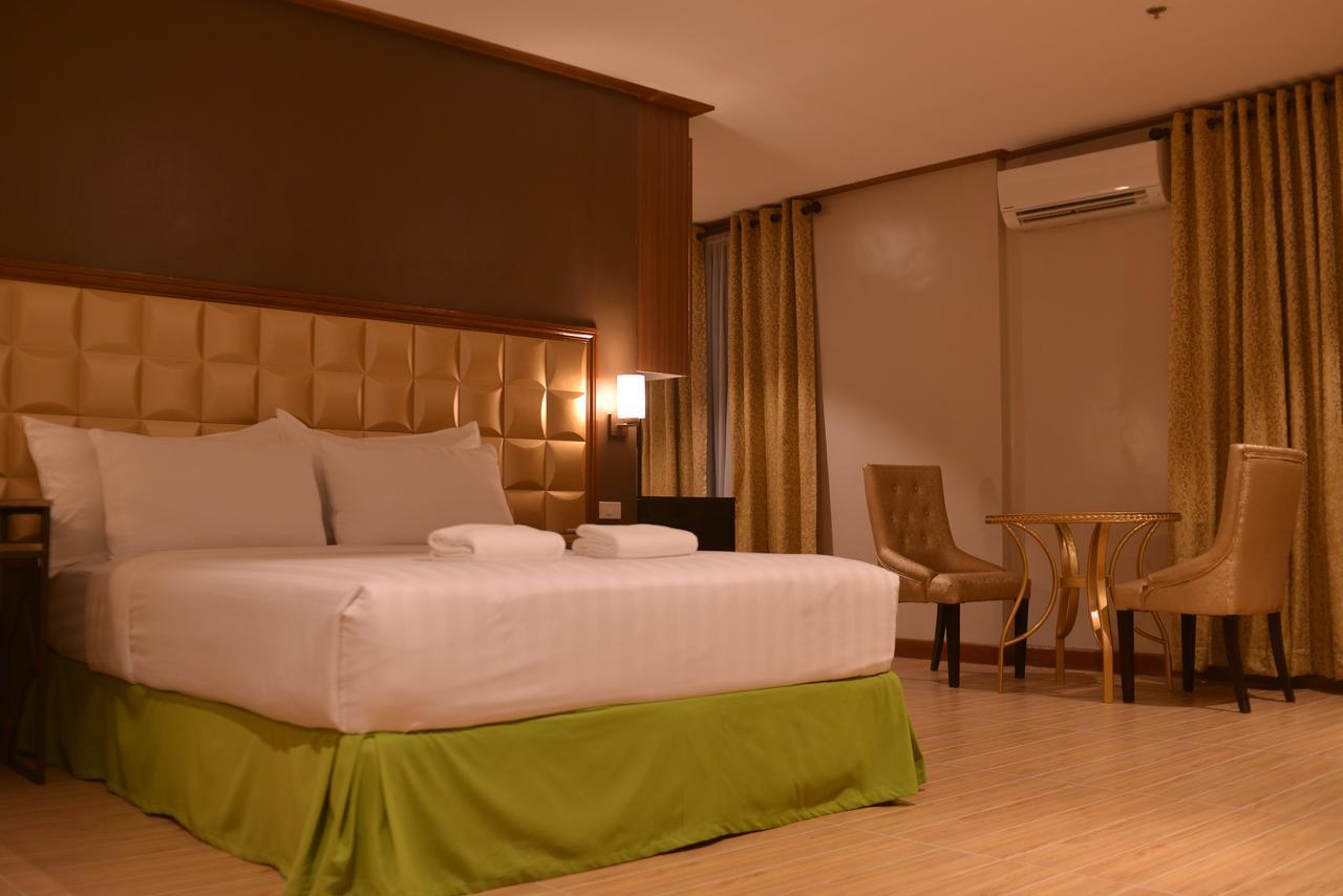 Robertson Hotel Naga  Luaran gambar