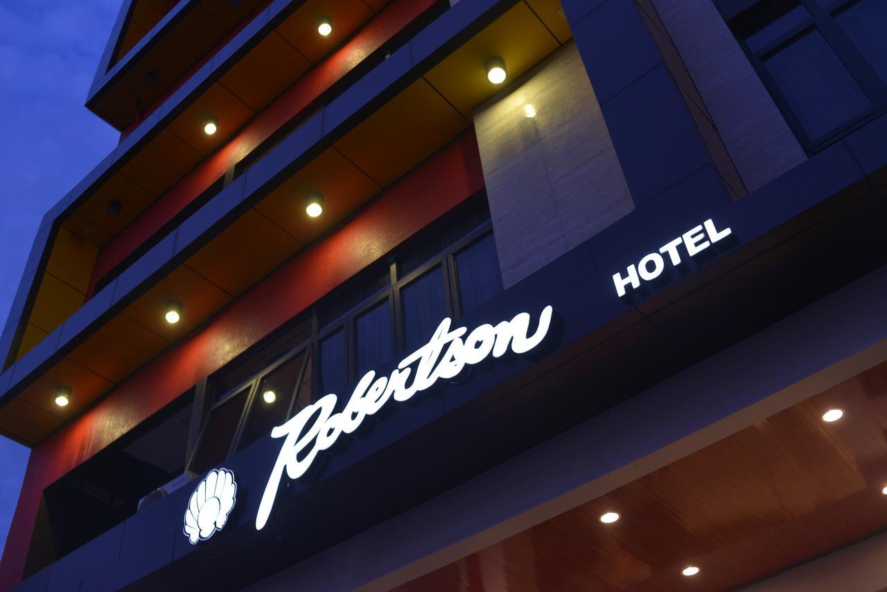 Robertson Hotel Naga  Luaran gambar