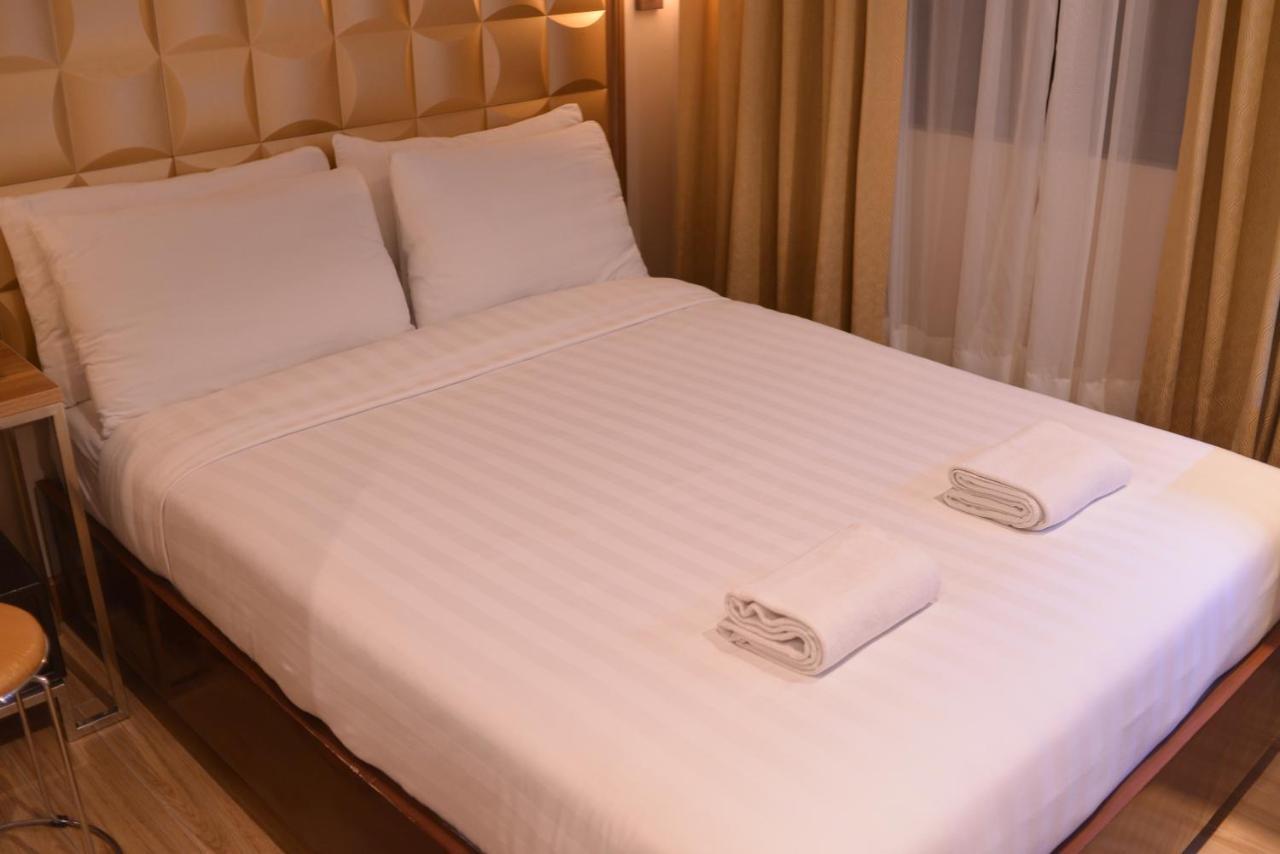 Robertson Hotel Naga  Bilik gambar