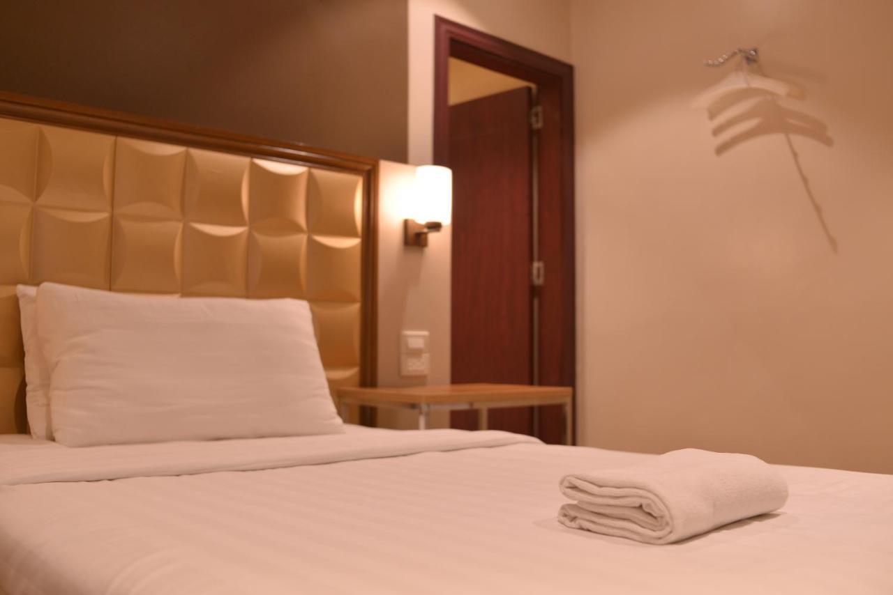 Robertson Hotel Naga  Bilik gambar