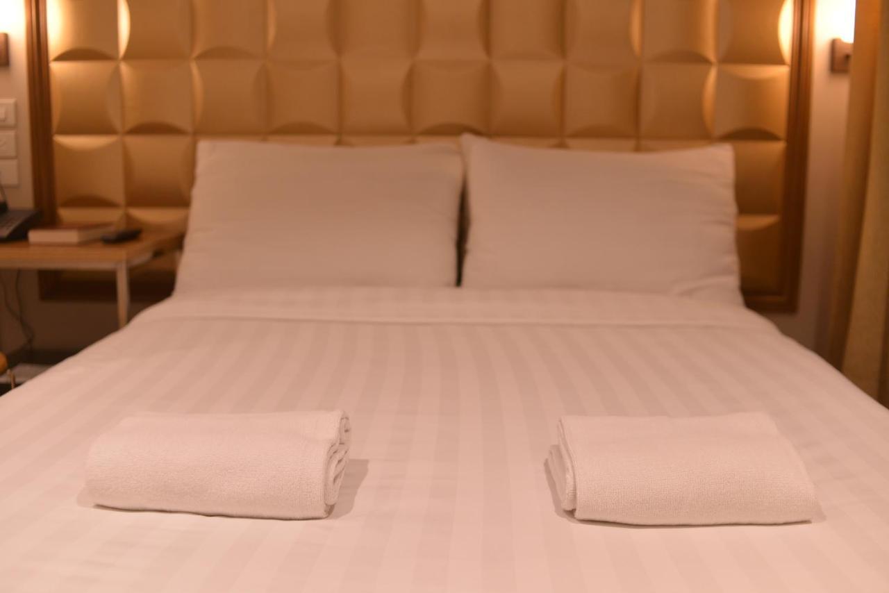 Robertson Hotel Naga  Bilik gambar